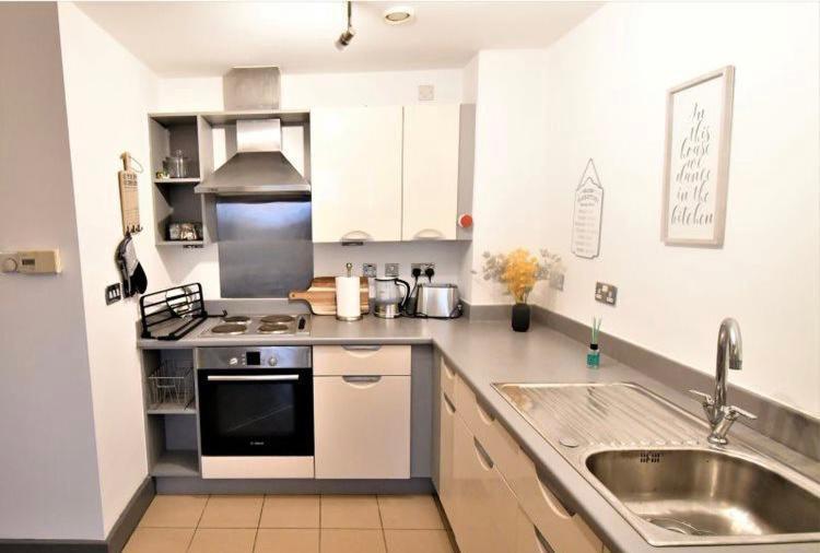 Lux City One Bed Birmingham Apartment ภายนอก รูปภาพ